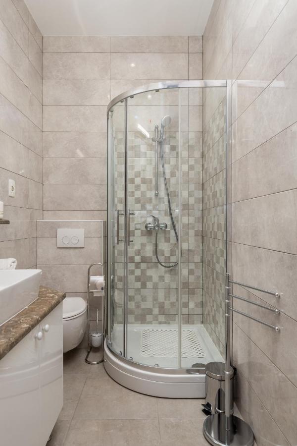 Art Teatro - Gustav Klimt Apartment Рийека Екстериор снимка